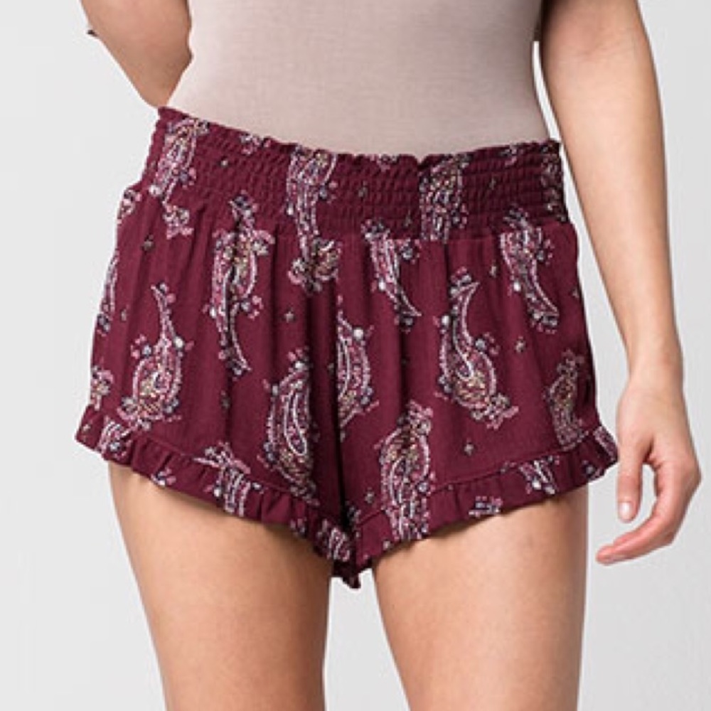 Flowy shorts!!